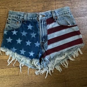 Levi’s 550 American Flag/4th of July Patriotic Shorts